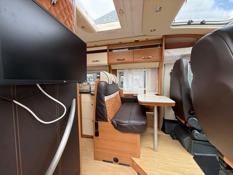 LMC Liberty Cruiser II 592 Compact Cama Fija Aire Acondicionado foto: 11