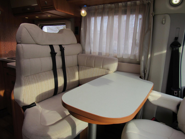 Hymer 598 Exsis-T Semi-initegraal Queensbed nieuw model 2016 foto: 17