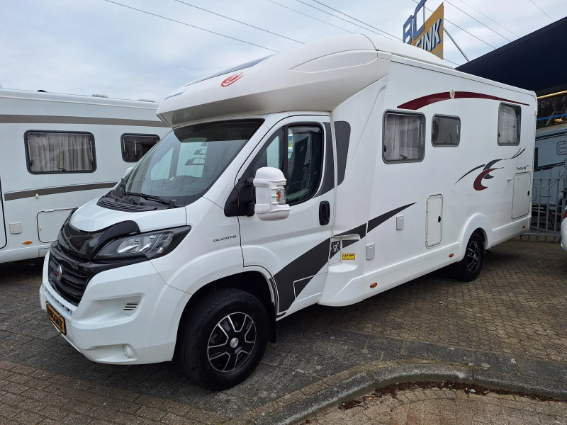 Eura Mobil Profila RS 720 QB QUEENSBED+HEFBED  foto: 11