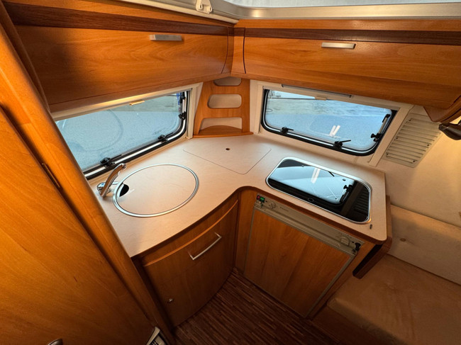 Eriba Touring Puck L 230 GT Legend foto: 17