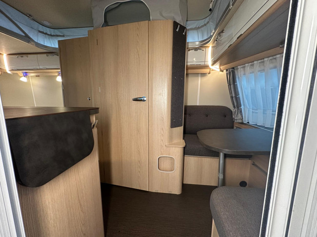 Eriba Touring Triton 430 GT 60 Edition photo: 3
