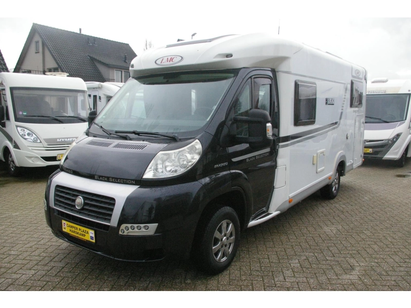 LMC Breezer 646 G Enkele bedden, XXL Garage  foto: 2