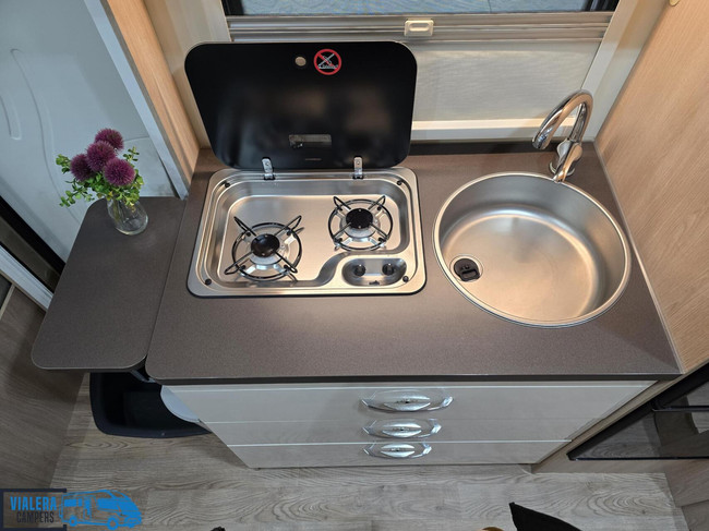 RAPIDO PLA Siena 385 * 5-PERS* topstaat* Lengtebedden foto: 13