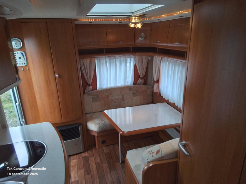 Hobby Excellent 440 SF sehr gepflegter Wohnwagen Foto: 7