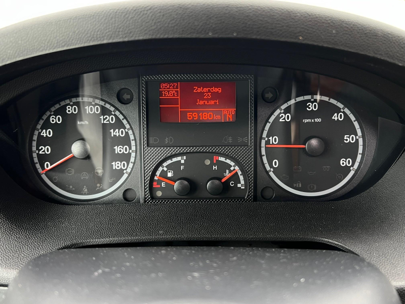 Carthago Chic C-Line T 4.8 automaat, enkele bedden,  foto: 18