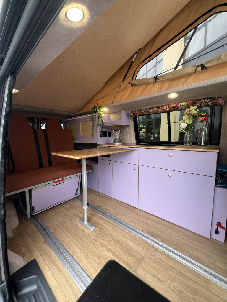 Volkswagen T6 Two-tone 2019 4 persoons foto: 1