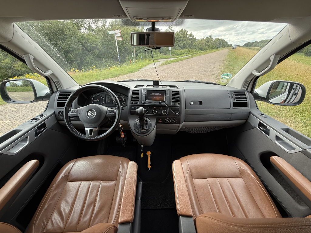 VOLKSWAGEN KOMBI foto: 13