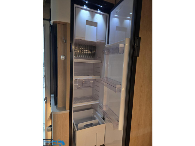Hymer BMC-T 680 *170pk Automaat* Volledige luchtvering* VOL! foto: 20