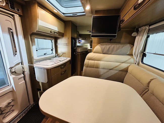 Hymer EX 578 Excsis-I Lengte bedden, Automaat! Slechts 86.404 Km. foto: 13