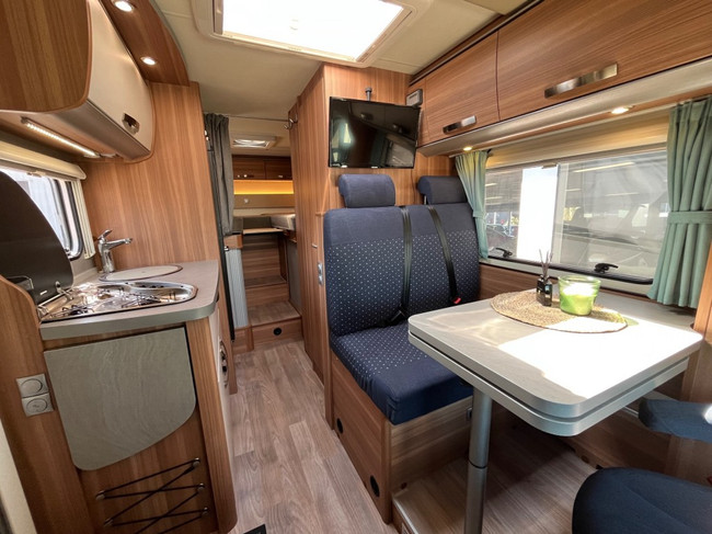 Weinsberg Caracompact R57 Carplay Ac Cruise Panneau solaire Lits jumeaux photo : 1