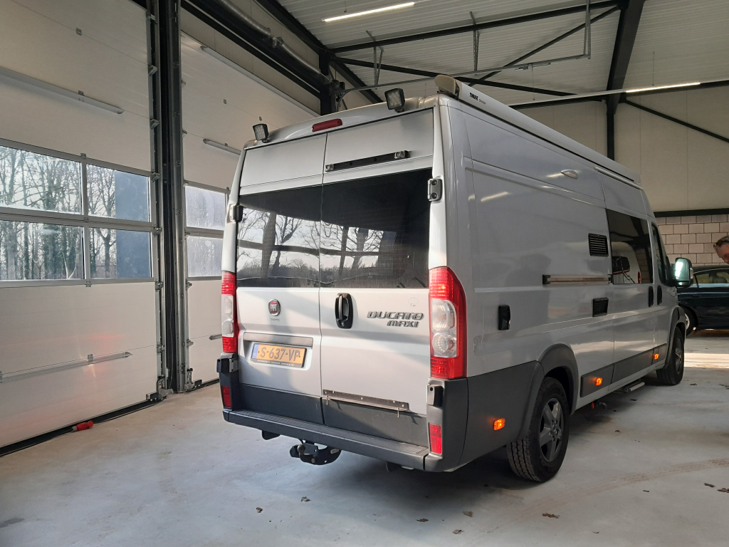 Fiat Ducato Buscamper foto: 3