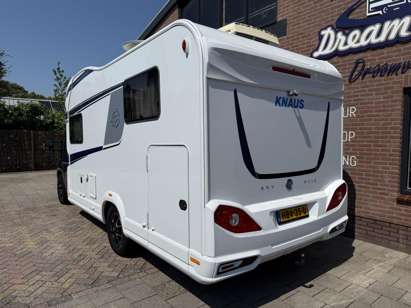 Knaus Sky Wave 650 MEG &iexcl;Amplia autocaravana! foto: 8
