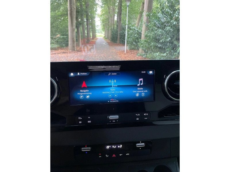 Weinsberg CaraCompact MB 640 MEG Enkele Bedden Garage 2022  foto: 14