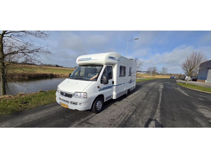 Adria Adriatik 574 sp compact  foto: 2