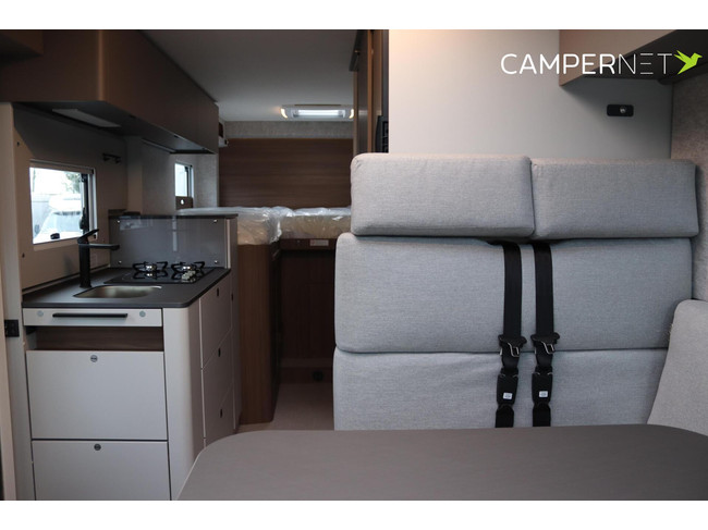 LMC Cruiser 740 EL 140hp Automatic | New model! | Single beds | Diesel heating | New from stock | photo: 10