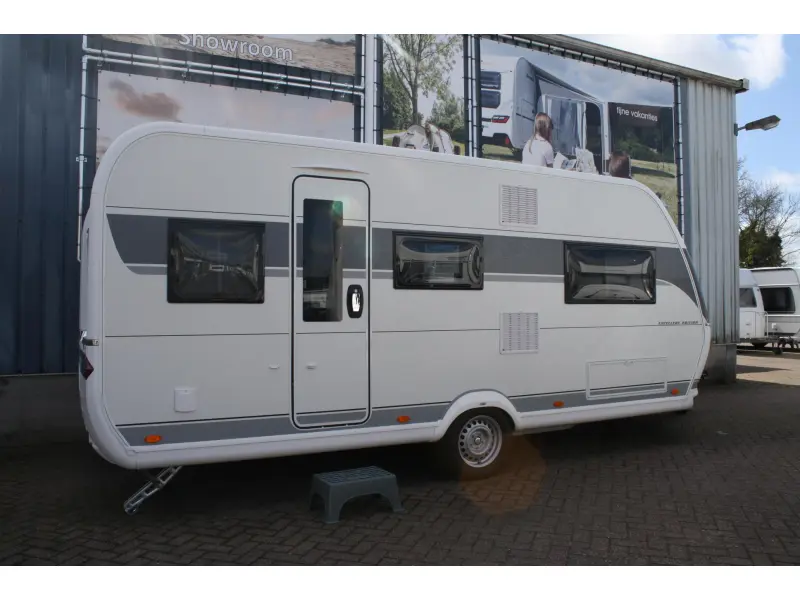 Hobby Excellent Edition 495 UL 