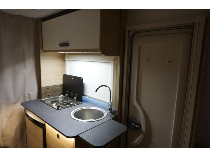 Caravelair Alba 462 peso m&aacute;ximo 1050/1300 kg foto: 9