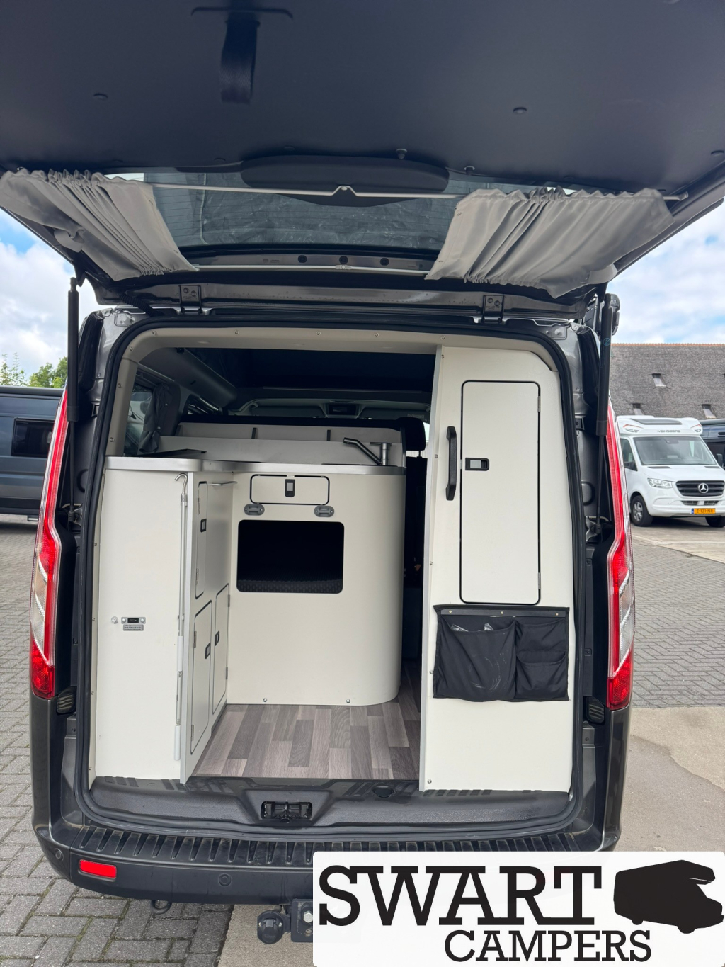 Ford Nugget Westfalia 185 pk 4 personen foto: 20