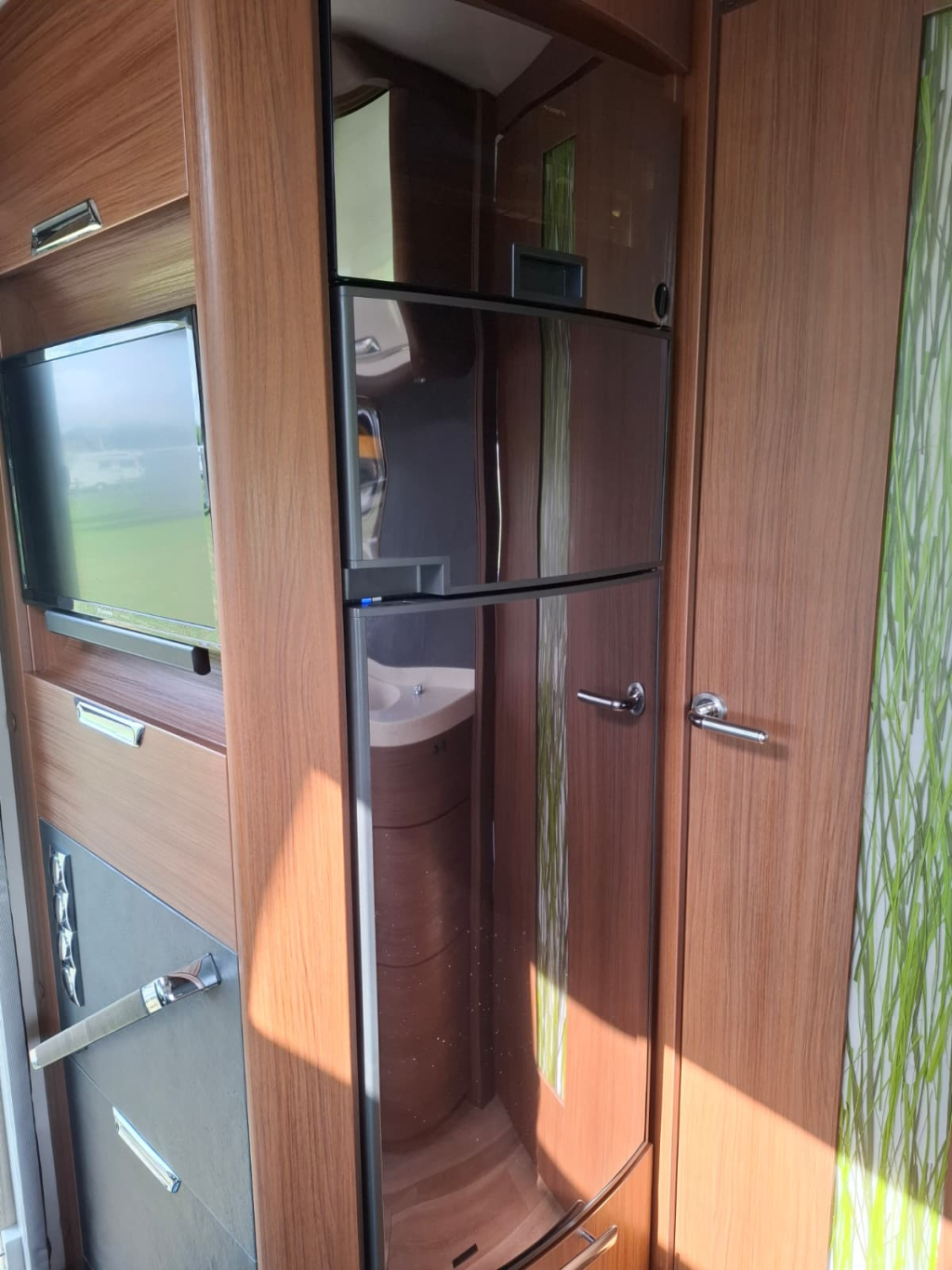 Niesmann bischoff Flair 880 LE foto: 8