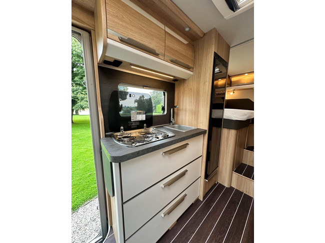 Knaus Sky Ti 650 MEG PLATINUM SELECTION FIAT 140 PS 2022 Foto: 17