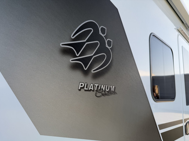Knaus LIVE Wave 700 MEG Platinum Sel photo: 5