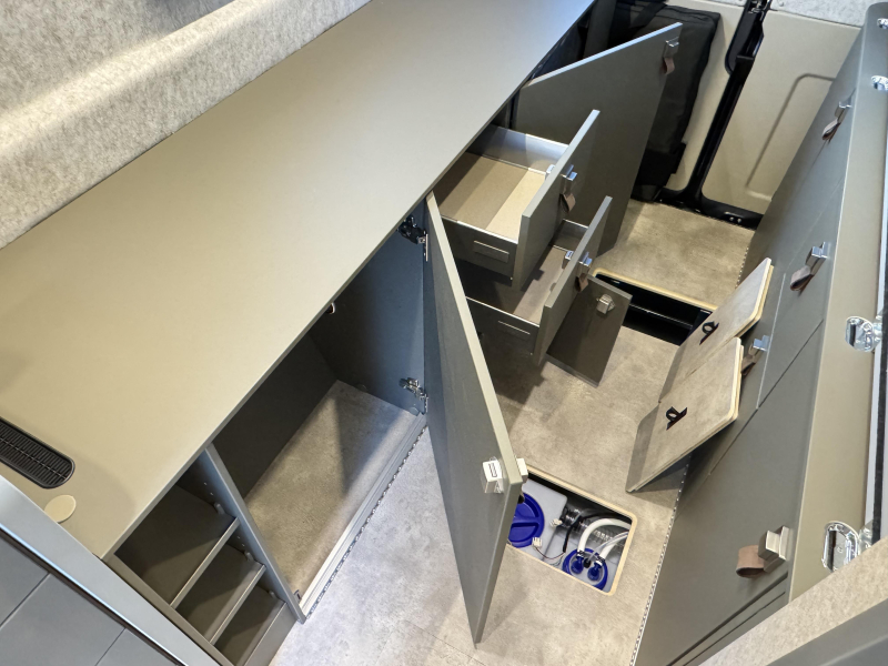 Hymer Yosemite - hefdak - Automaat -  foto: 17