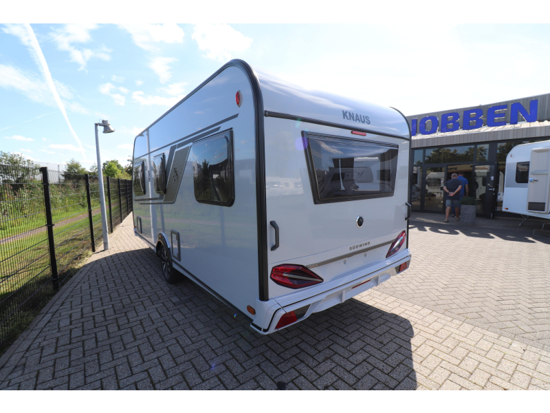 Knaus Sudwind Black Selection 460 EU Gas Campovolo 231 photo: 4