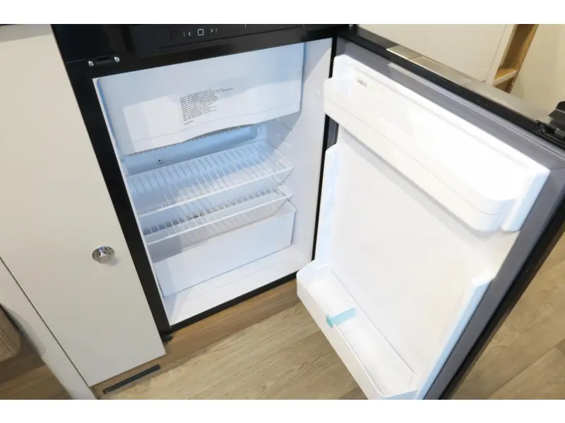 Bürstner Premio 450 TS MOVER+LICHTGEW.ACCU  foto: 8