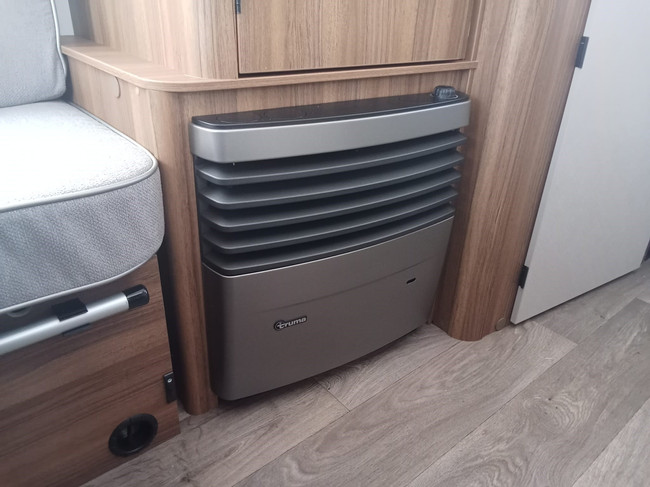 Eriba Touring 320 Legend Foto: 13