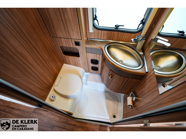 Eriba NOVA GL 495 foto: 14