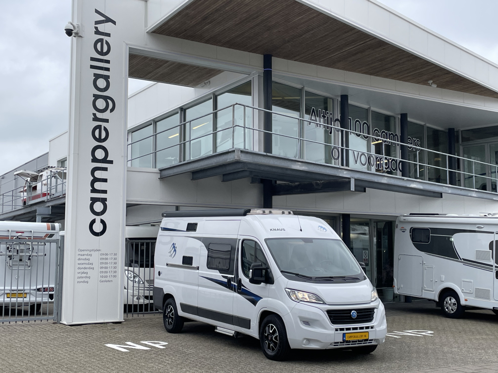 Knaus Boxstar 600 MQ DWARSBED EURO 6 5.99M BEARLOCK