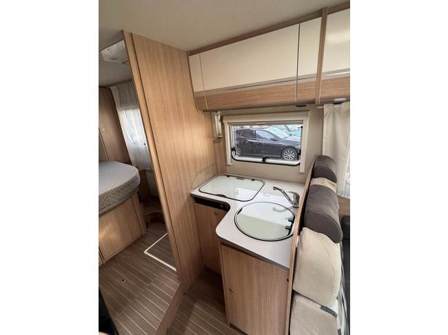 Sunlight T69 S Queensbed Awning Dish Solar Panel Lithium Bearlock photo: 13