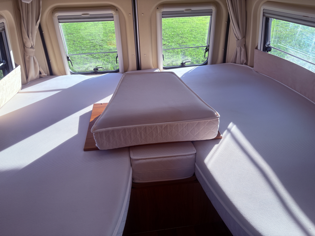 Globecar Campscout, Enkele bedden 3.0 Turbo 156pk AUTOMAAT foto: 15