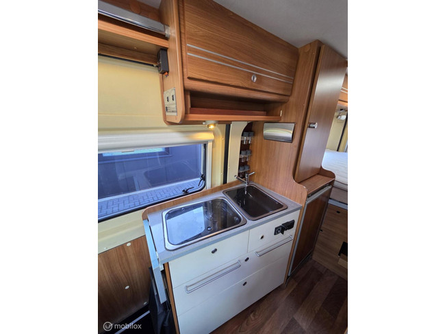 GlobeCar Globescout buscamper 2010 ☆Euro4, 120pk, Trekhaak☆ foto: 13