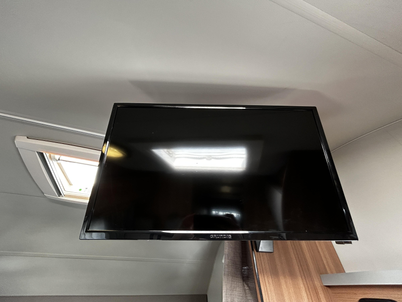 Weinsberg CaraHome Ruime alkoof/Euro-6/6.5m  foto: 26