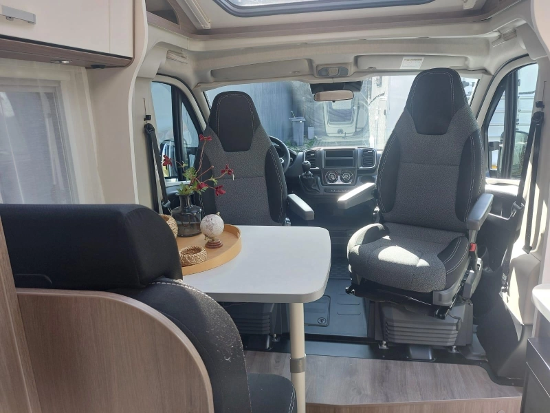 Carado V 337 - Kompakt und stilvoll Foto: 5