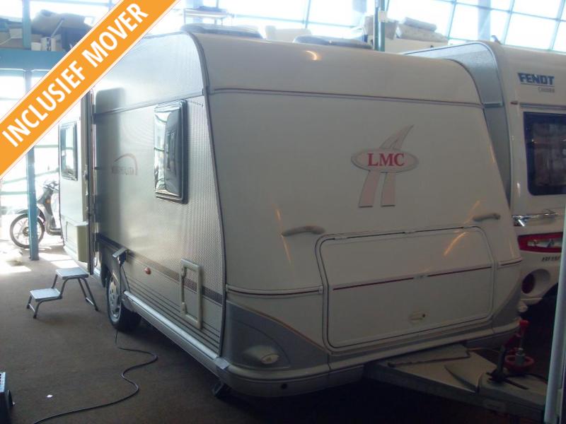 Adria Adora 492 UL ENKELE BEDDEN 