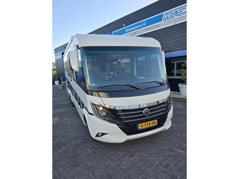 Niesmann+Bischoff Arto 85 LE Z.G.O.H B.J. 2015 Cloulin foto: 3