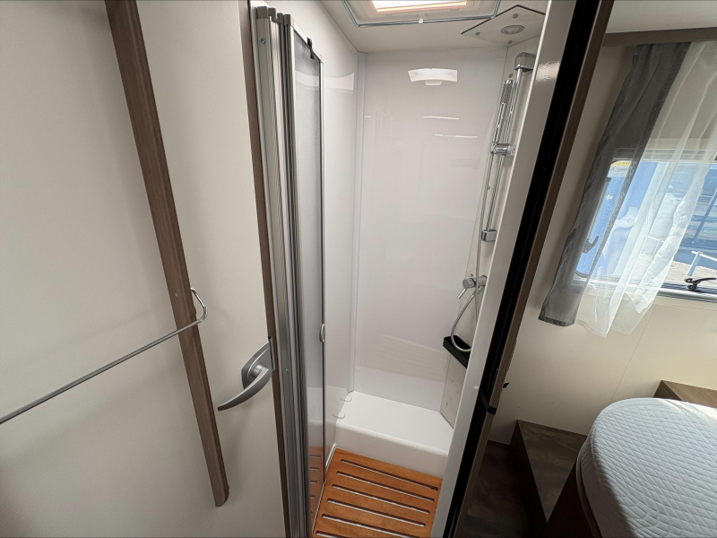 Carado T 459 PRO+ Queen bed + very complete photo: 11
