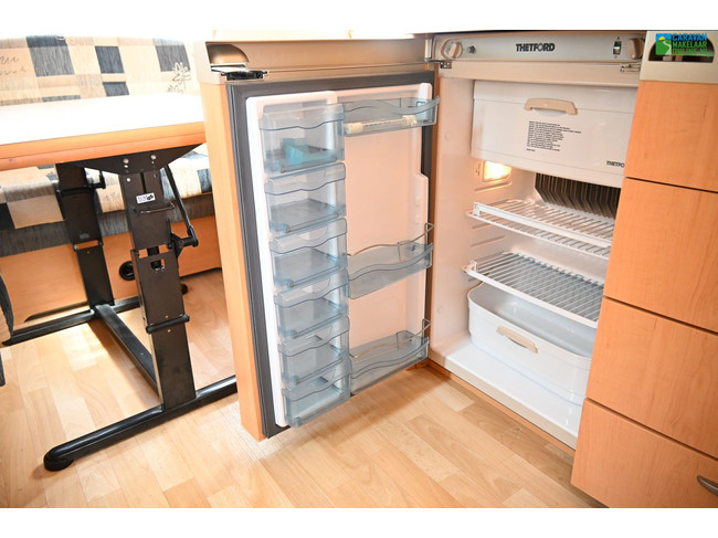 Hobby De Luxe 460UFe photo: 12