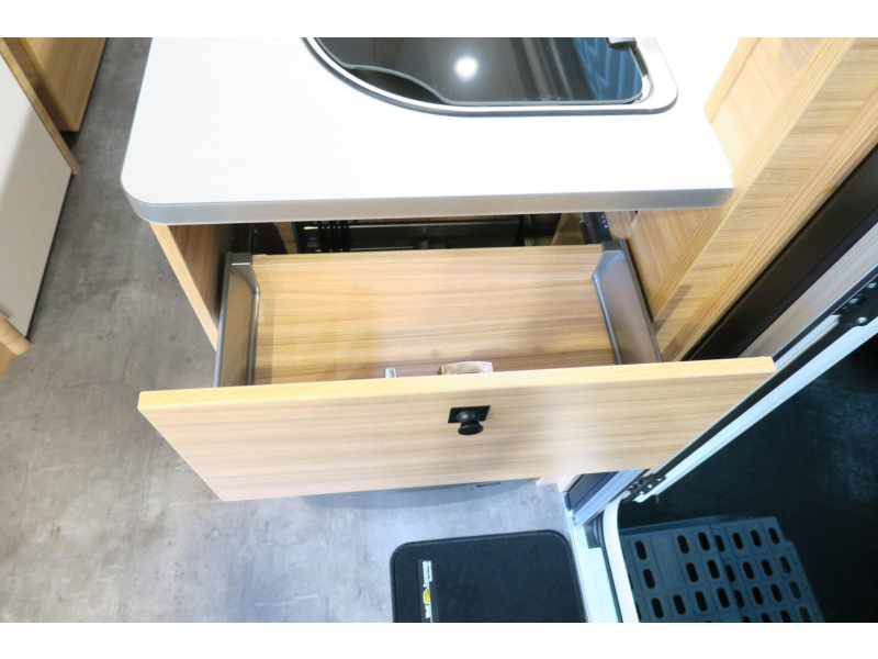 Dethleffs Summer Edition 460 EL AIRCO+FLOOR HEATING photo: 21