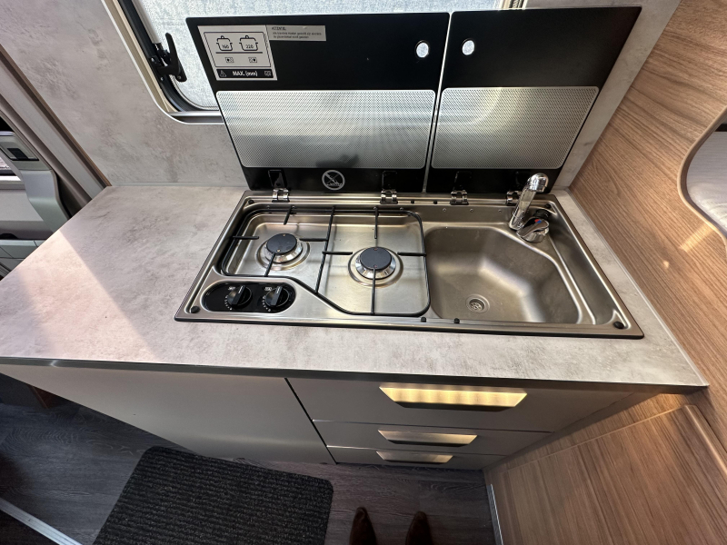 Knaus Tourer Van 500 MQ AUTOM 3 pers ACTIE!  foto: 14