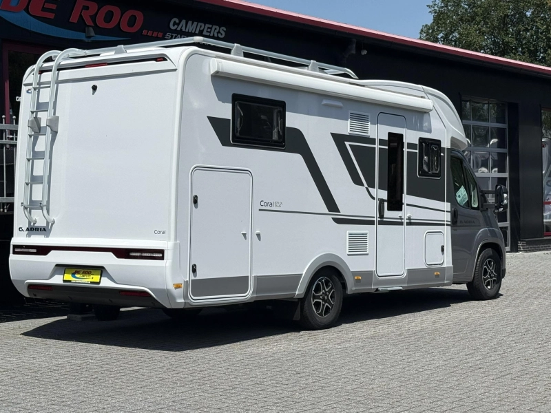 Adria Coral Plus 670 DL Face To Face  foto: 5