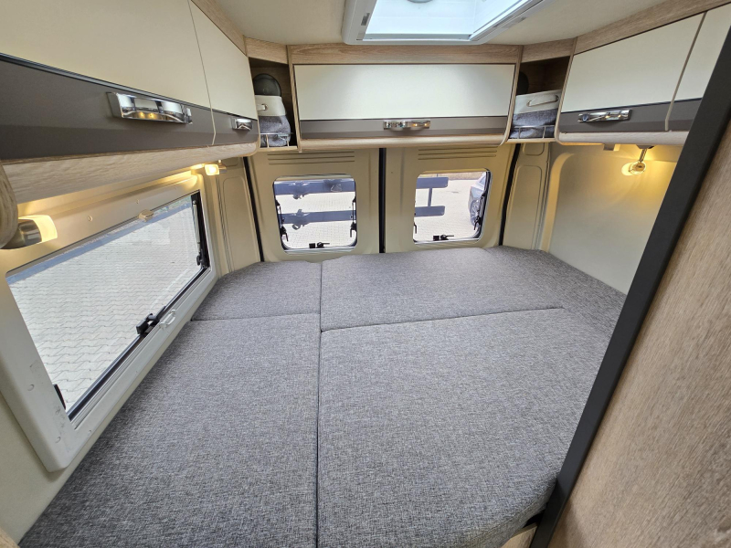 Pössl Summit Plus 600 9G Automaat 160pk Vastbed  foto: 18