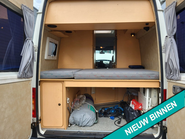 Volkswagen LT 28A TDI Fabriekscamper ZONNEPANELEN OMVORMER foto: 13