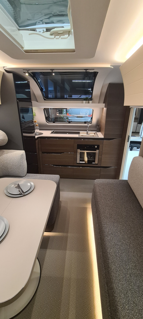 ADRIA ALPINA 663 HT foto: 5