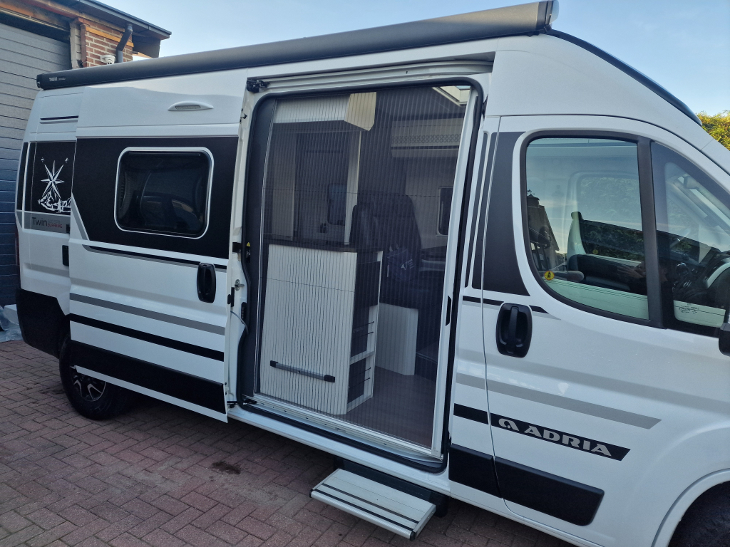 Adria 600 SPB Supreme Foto: 3