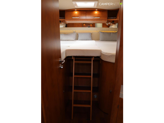 Carthago CHIC C-LINE T 4.9 150cv Multijet | Camas individuales | Inversor | Suspensi&oacute;n neum&aacute;tica | Paneles solares | Toldo | Ducha exterior | Portabicicletas foto: 16