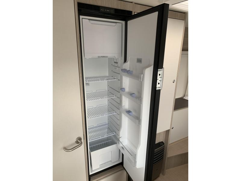 Bürstner Premio Life 425 TS - Mover - Thule luifel -  foto: 9