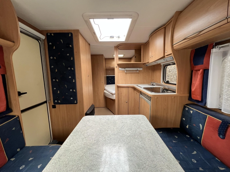 Bürstner Ventana Avantgarde 455 TS  foto: 2